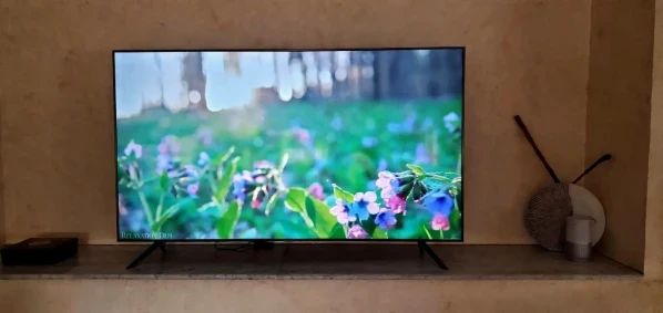 Samsung 75 UHD CRYSTAL 4K tizen - 1