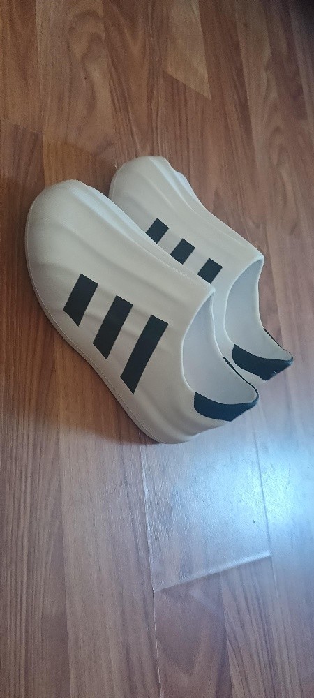 Adidas - 3