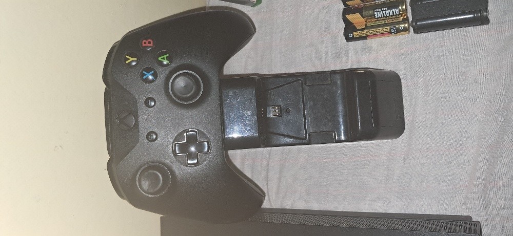 xbox one x - 7