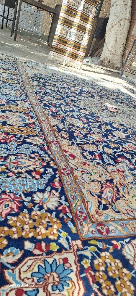 tapis persan. - 1