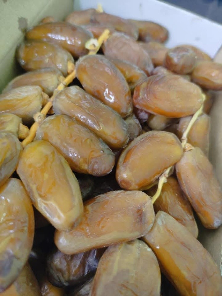 بيع التمور - 1