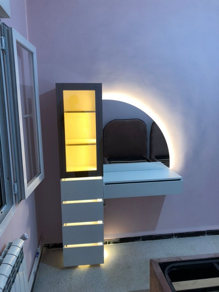 coiffeuse moderne avec LED - 7