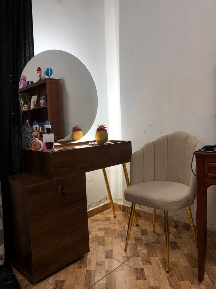 coiffeuse moderne avec LED - 3