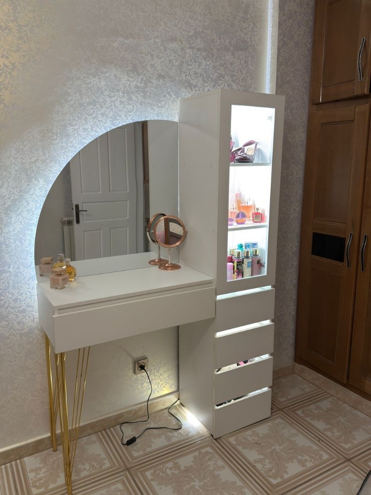 coiffeuse moderne avec LED - 5
