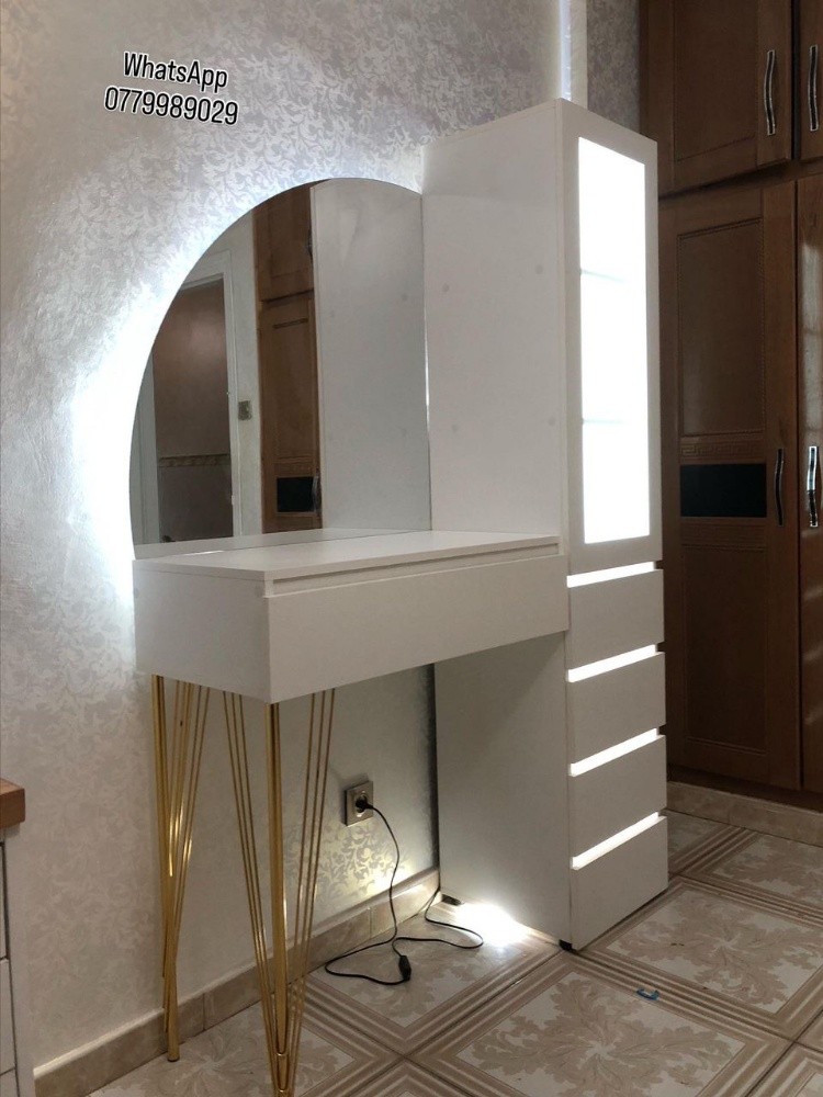 coiffeuse moderne avec LED - 6