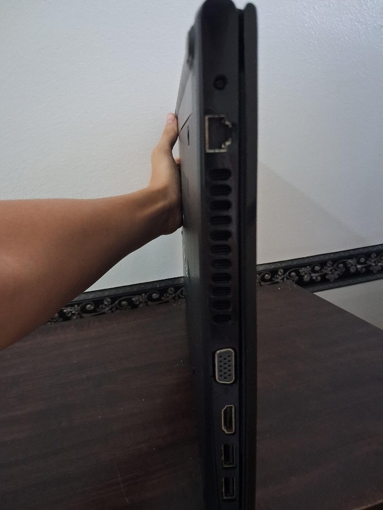 Laptop Dell - 6