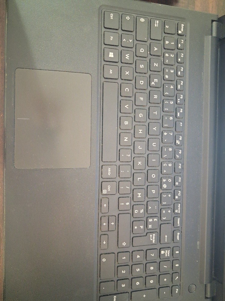 Laptop Dell - 9