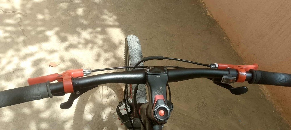 velo Btwin Rockrider - 9