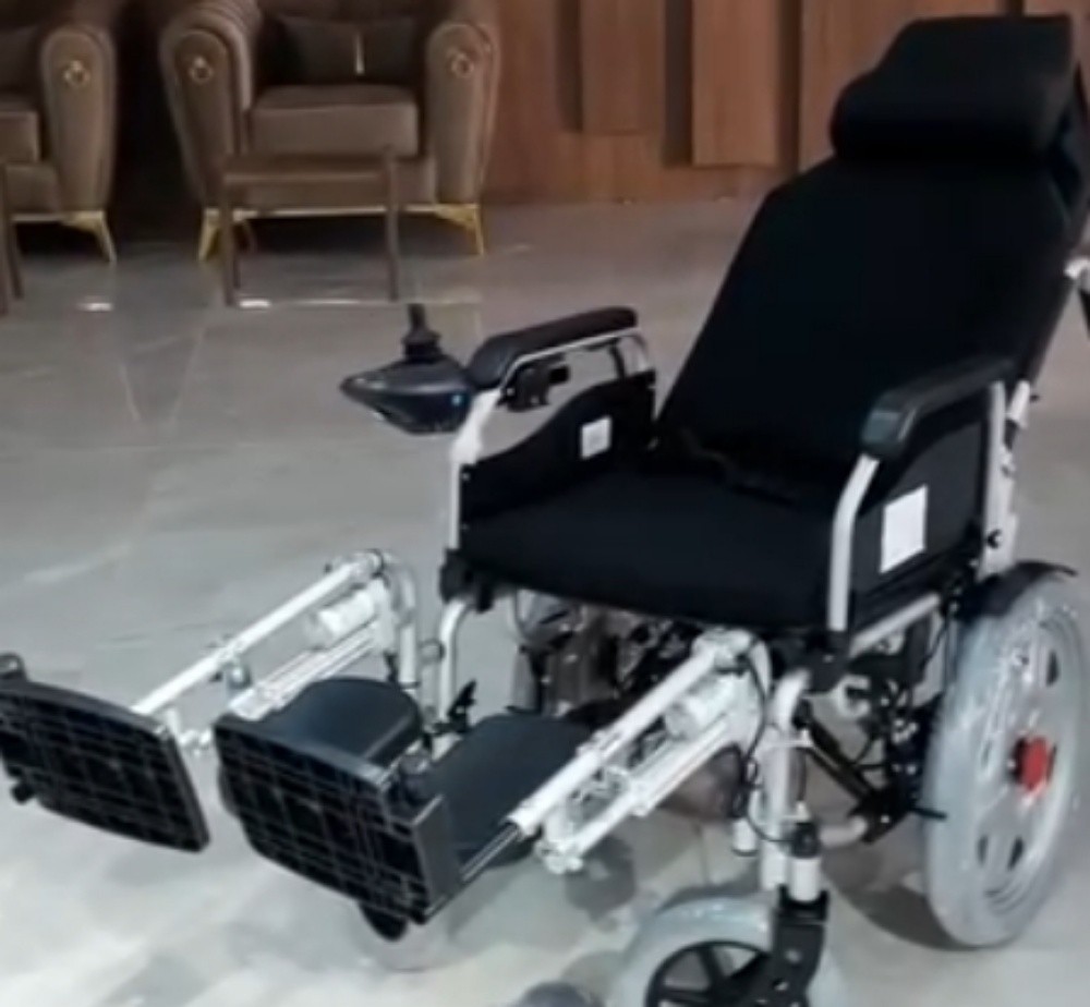 fauteuil roulant électrique - 8