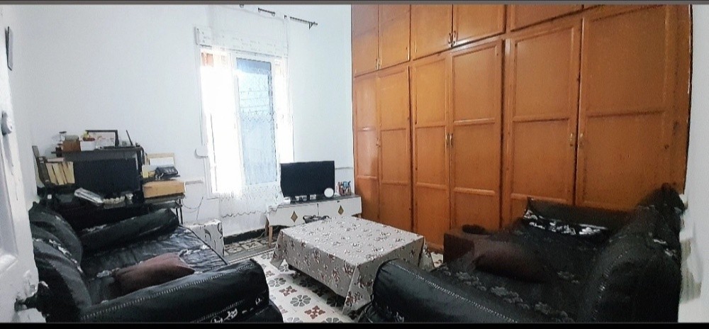 منزل للبيع في منطقة تجارية - 1