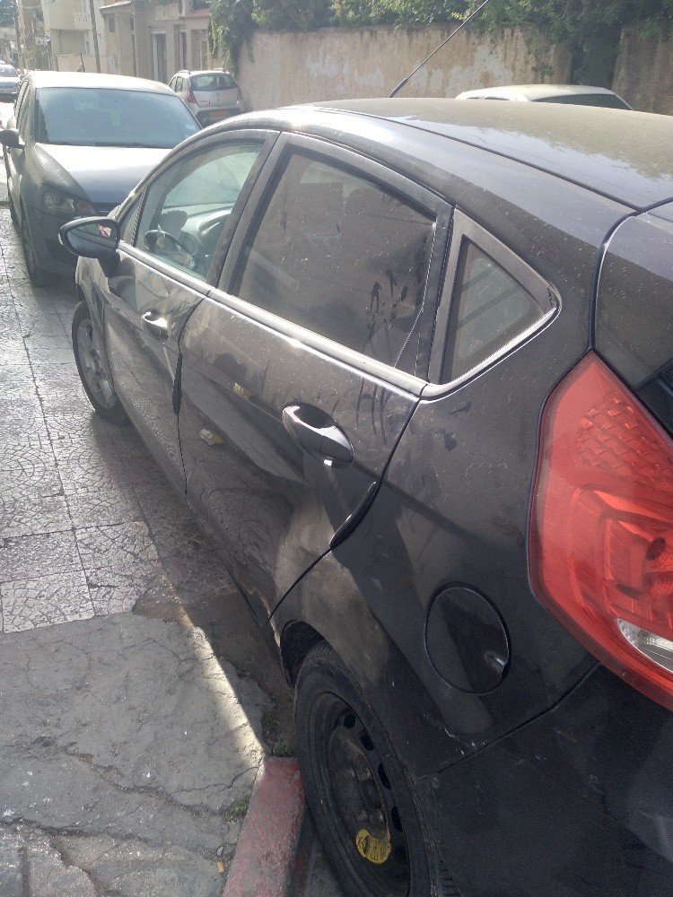 Ford fiesta - 8