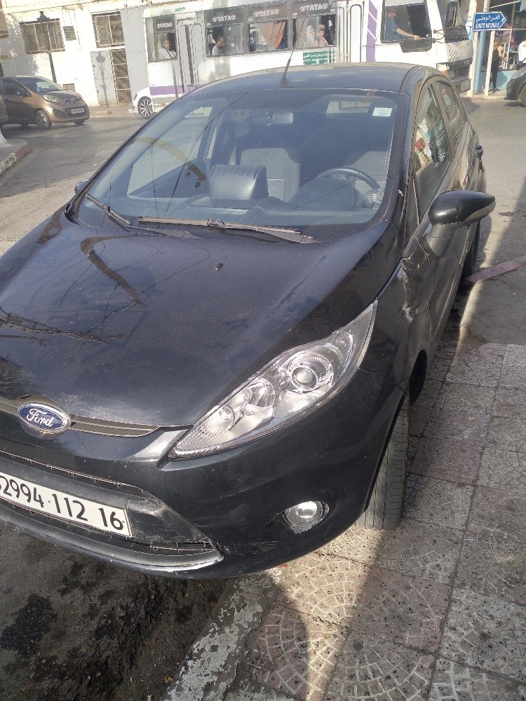 Ford fiesta - 3