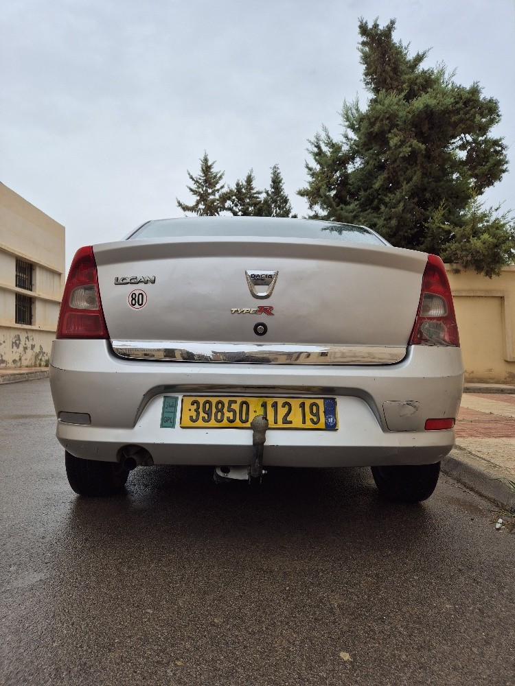dacia logan - 2
