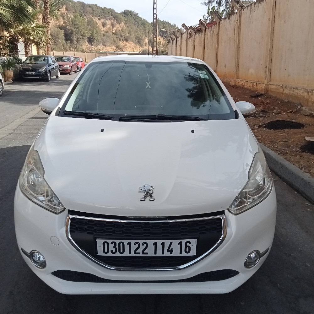 بيجو 208 - 1
