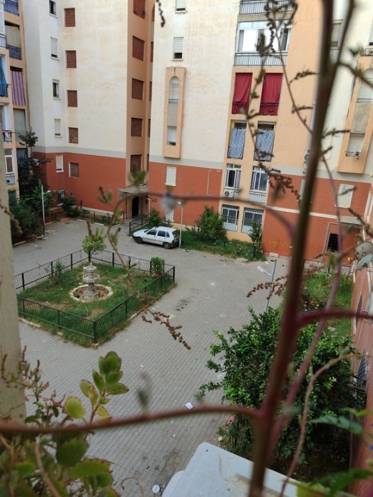 Appartement a vendre  - 5