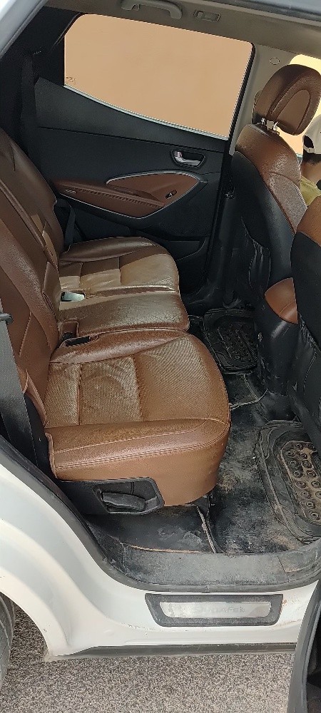 Hyundai santafe 2017 - 8