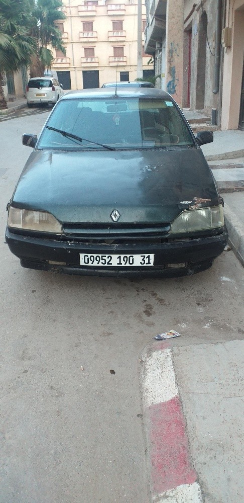 Renault - 12
