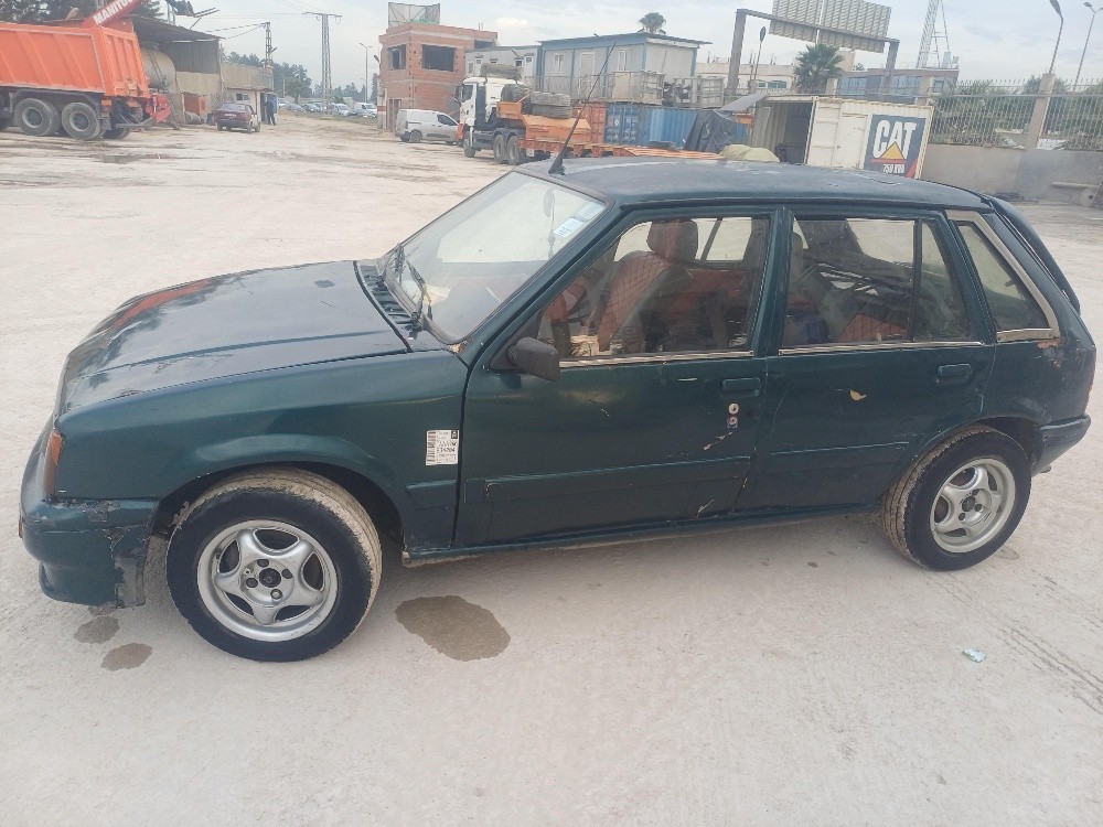OPEL CORSA (A) - 4