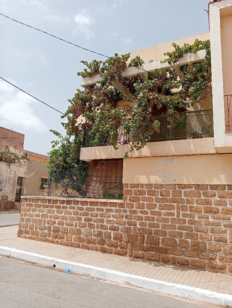 فيلا للبيع - 3