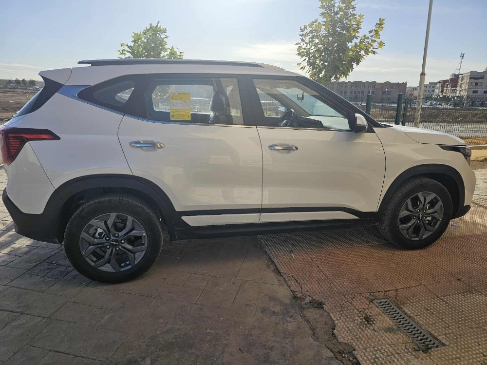 kia seltos - 6
