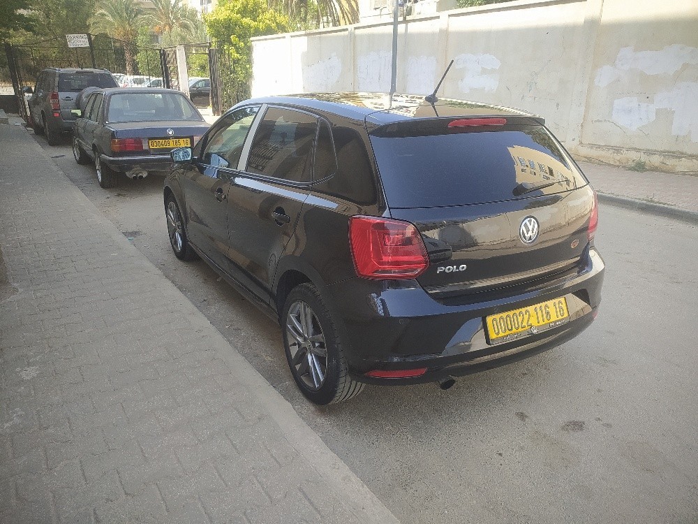   فولڤسفاغن بولو - 10