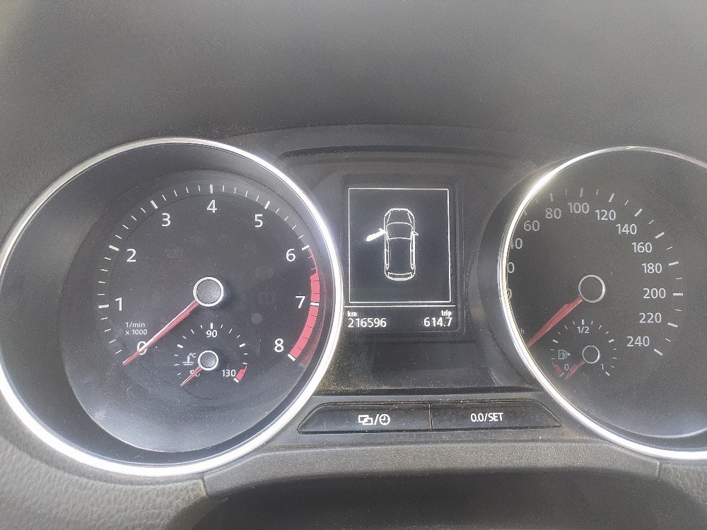   فولڤسفاغن بولو - 4
