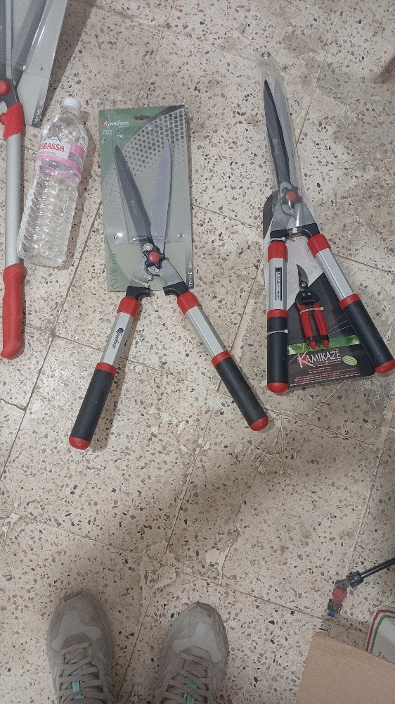 مقص - 2