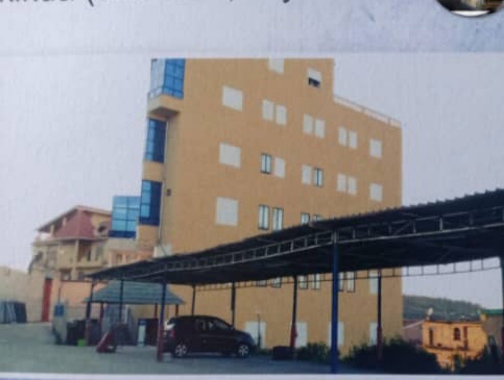Clinic privé à vendre  - 5