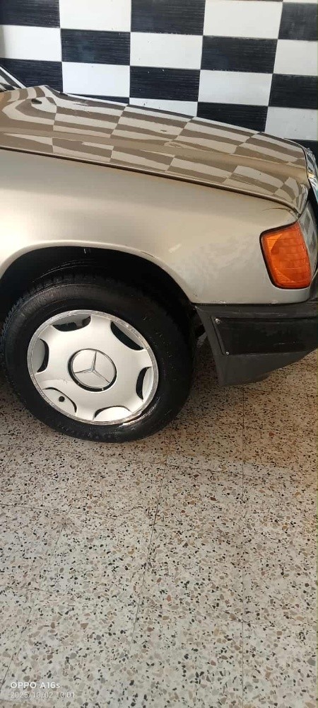 مارسيداس 1990 - 7