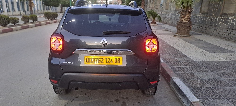 سيارة رينو داستر - 13