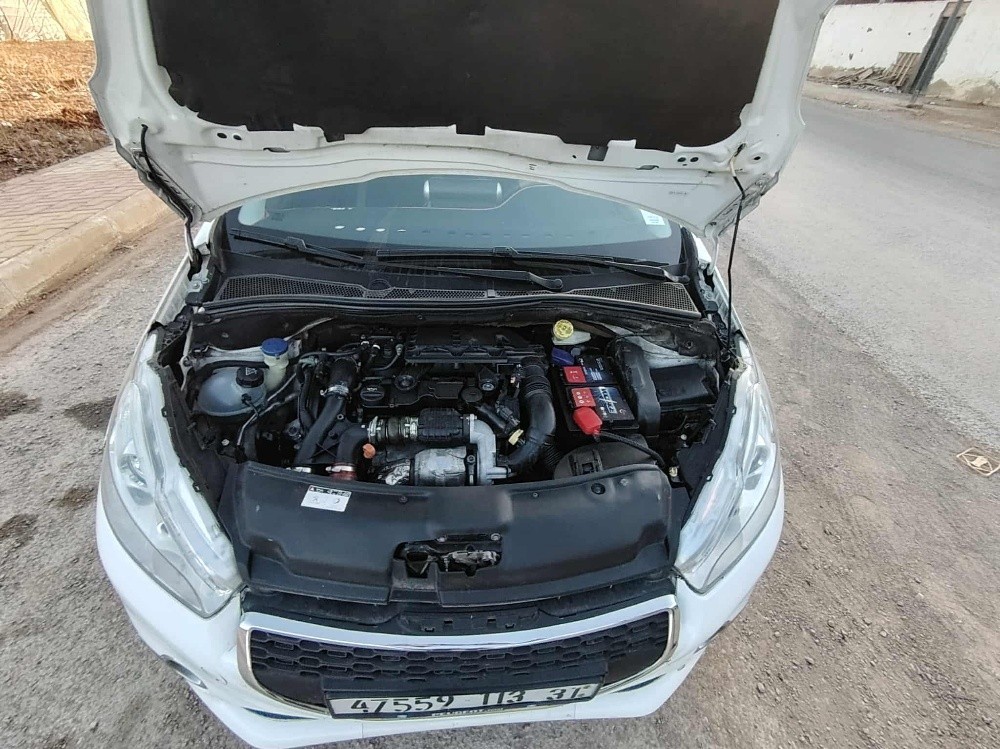 بيجو 208 - 5