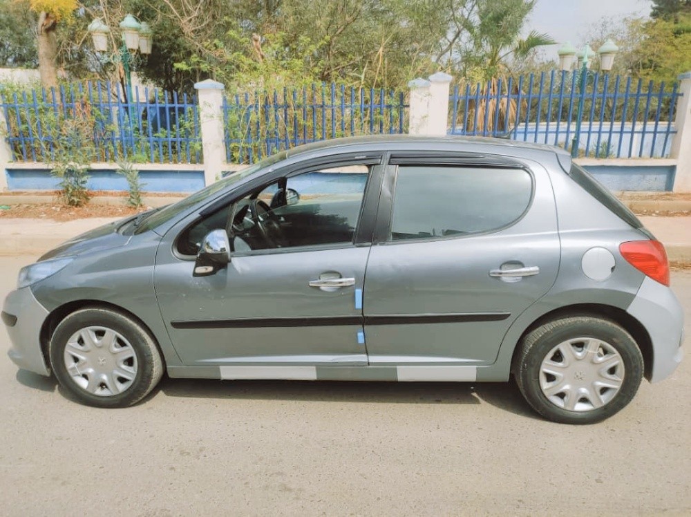 بيجو 207 - 9