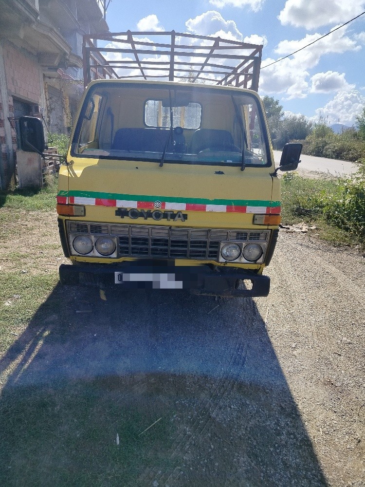 Camion Toyota en vent  - 3