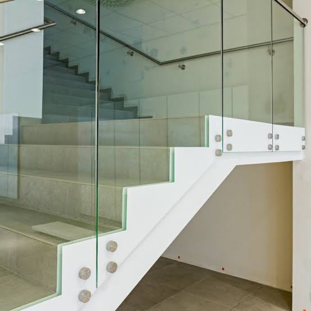 garde corp en verre feuilleté - 1