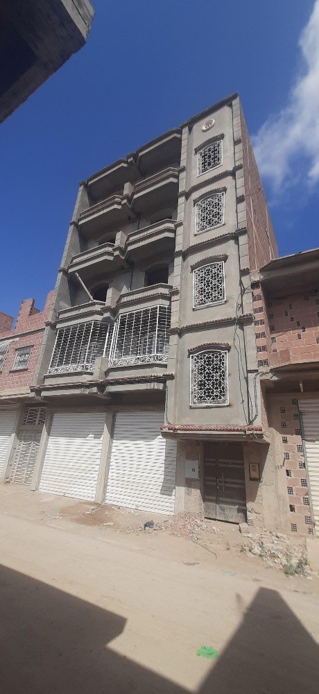 منزل من أربع طوابق للبيع بباتنة - 2