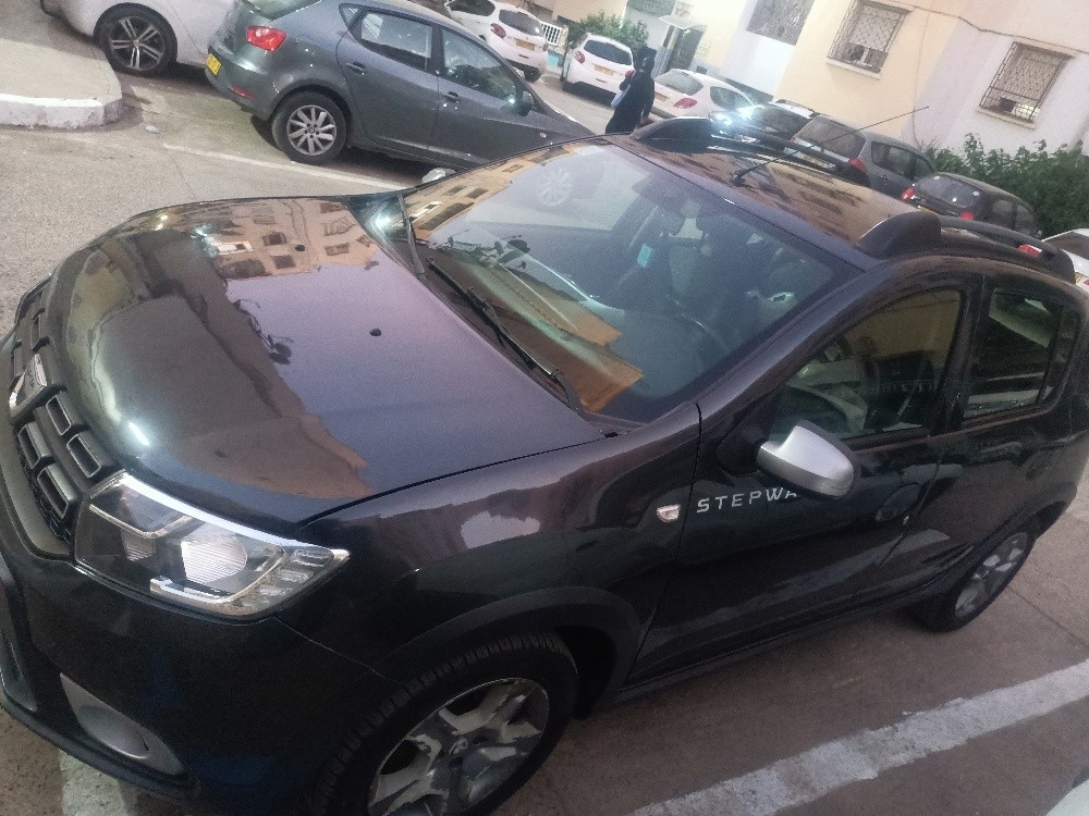 Stepway  - 1