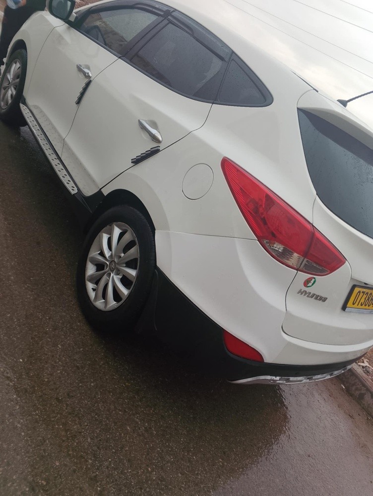 Hyundai Tucson  - 3