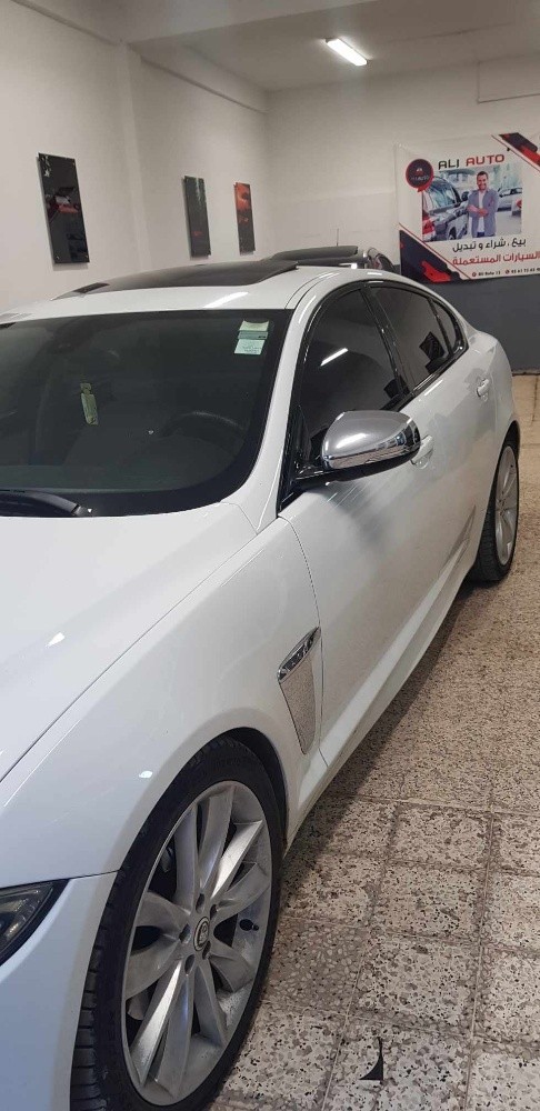 jaguar xf - 4