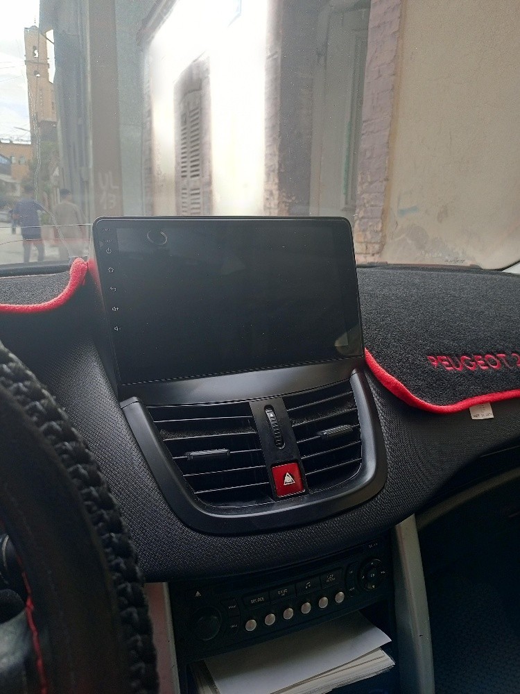 Peugeot 207  - 2