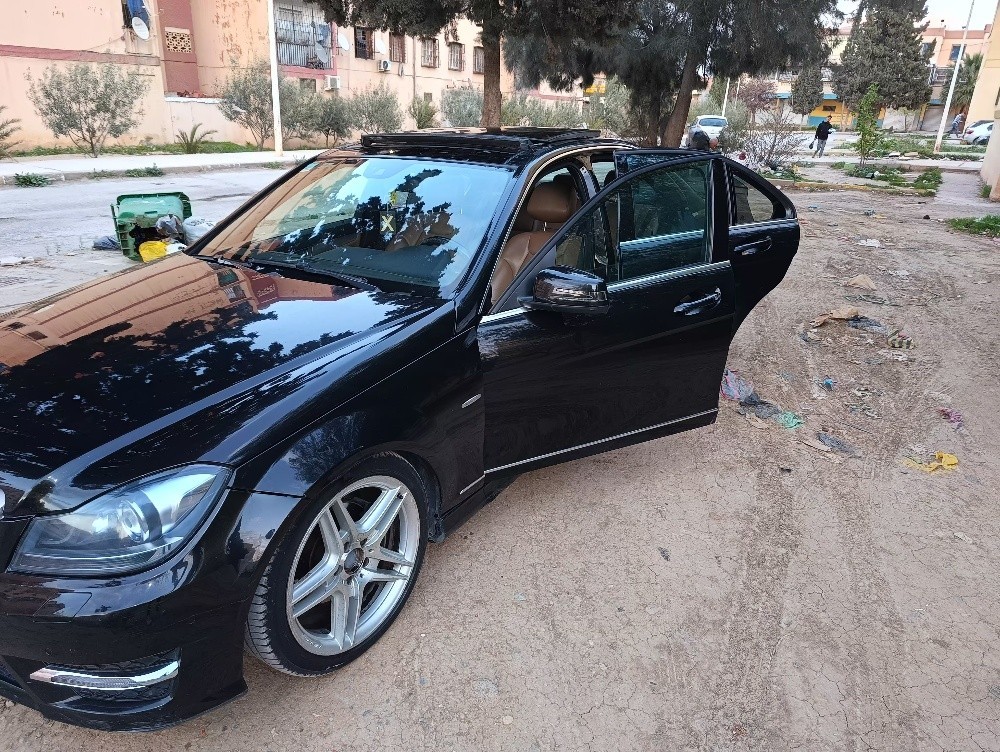 سيارة مرسيدس 2014  محرك 651 - 6