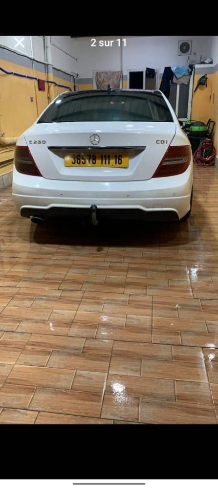 Mercedes Benz C - 1