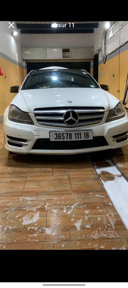 Mercedes Benz C - 2