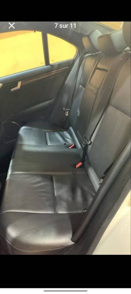 Mercedes Benz C - 4