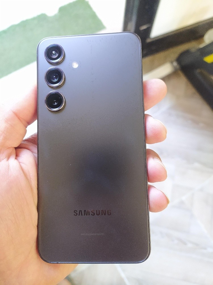 Samsung  - 1