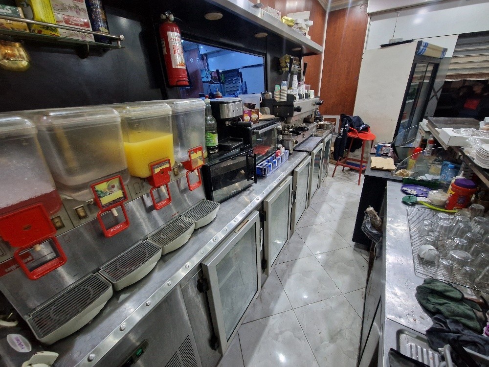 مقهى للبيع كامل - 5
