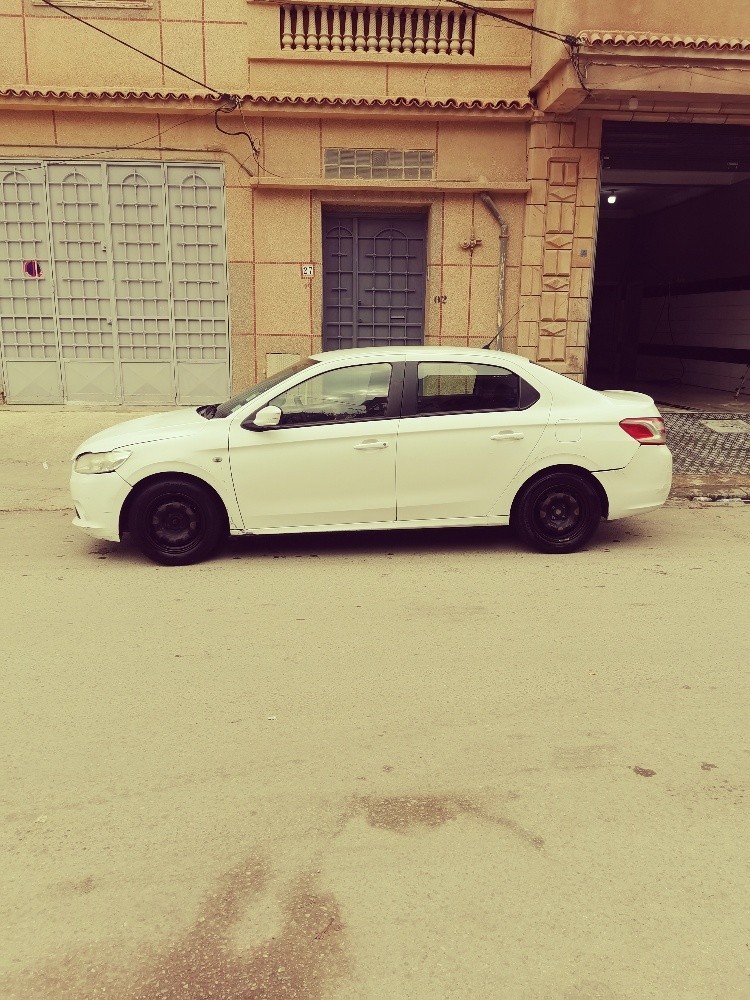  بيع سيارة بيجو 301 - 3