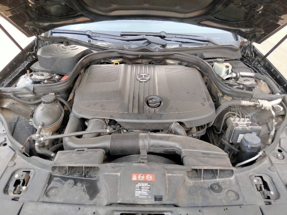 Mercedes CLS - 9