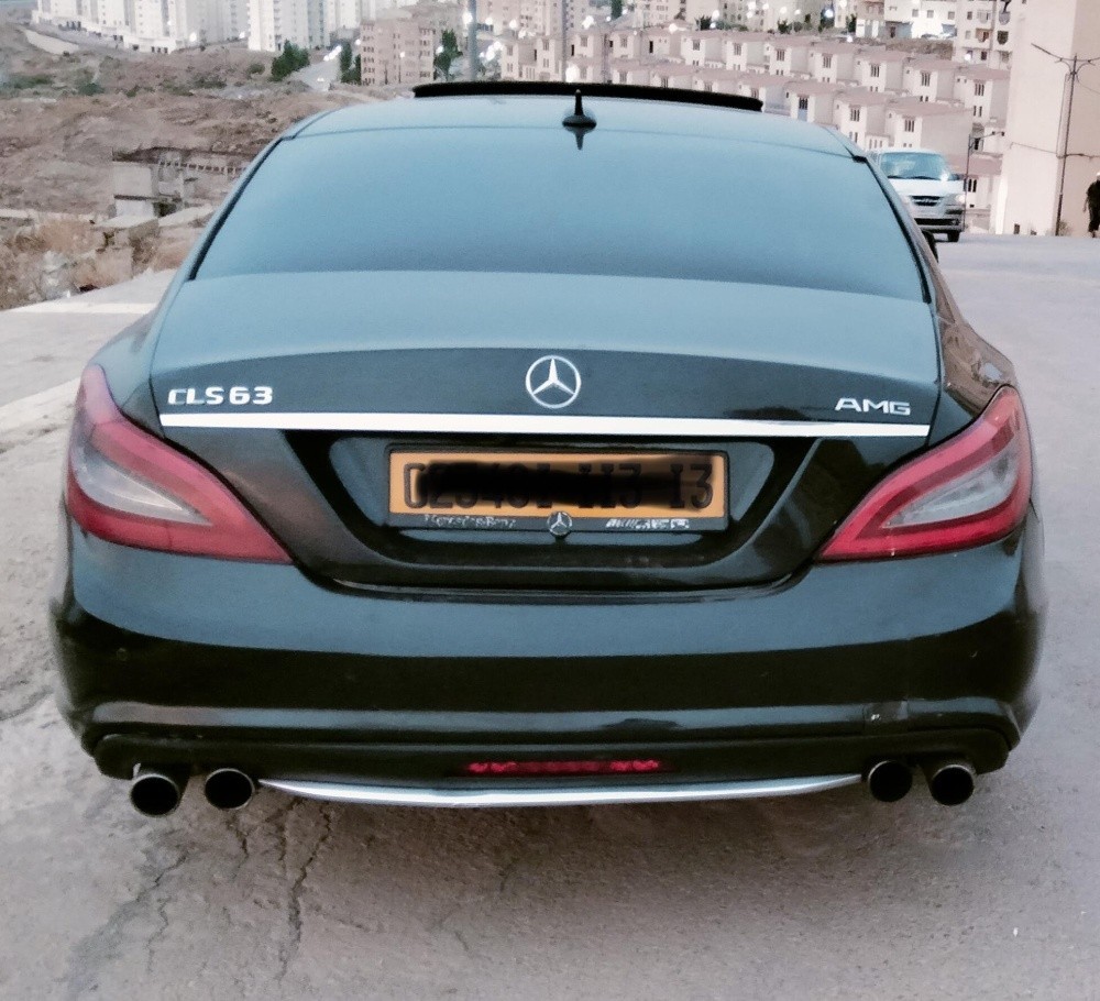 Mercedes CLS - 4