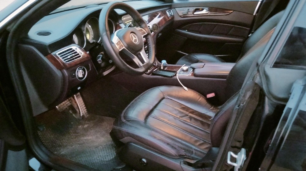 Mercedes CLS - 6