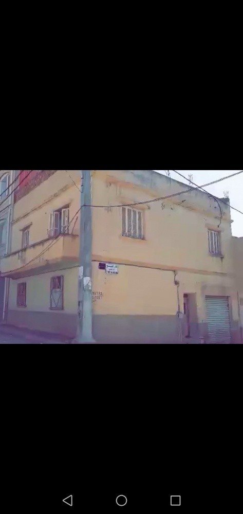 منزل في حي شعبي - 9